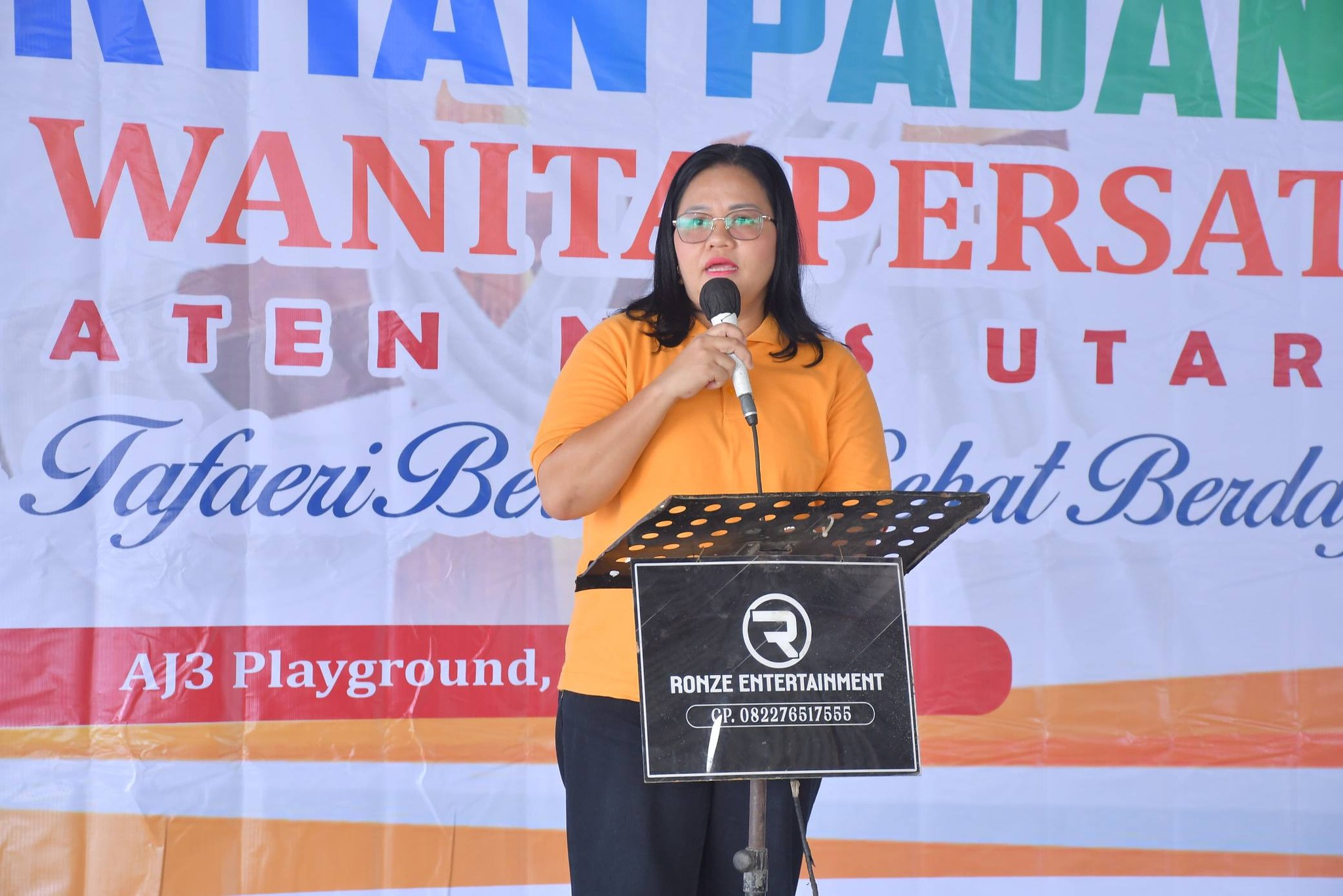 Kebaktian Padang Dharma Wanita Persatuan ( DWP ) Kabupaten Kabupaten Nias Utara yang di laksanakan di AJ3 Playgroup
