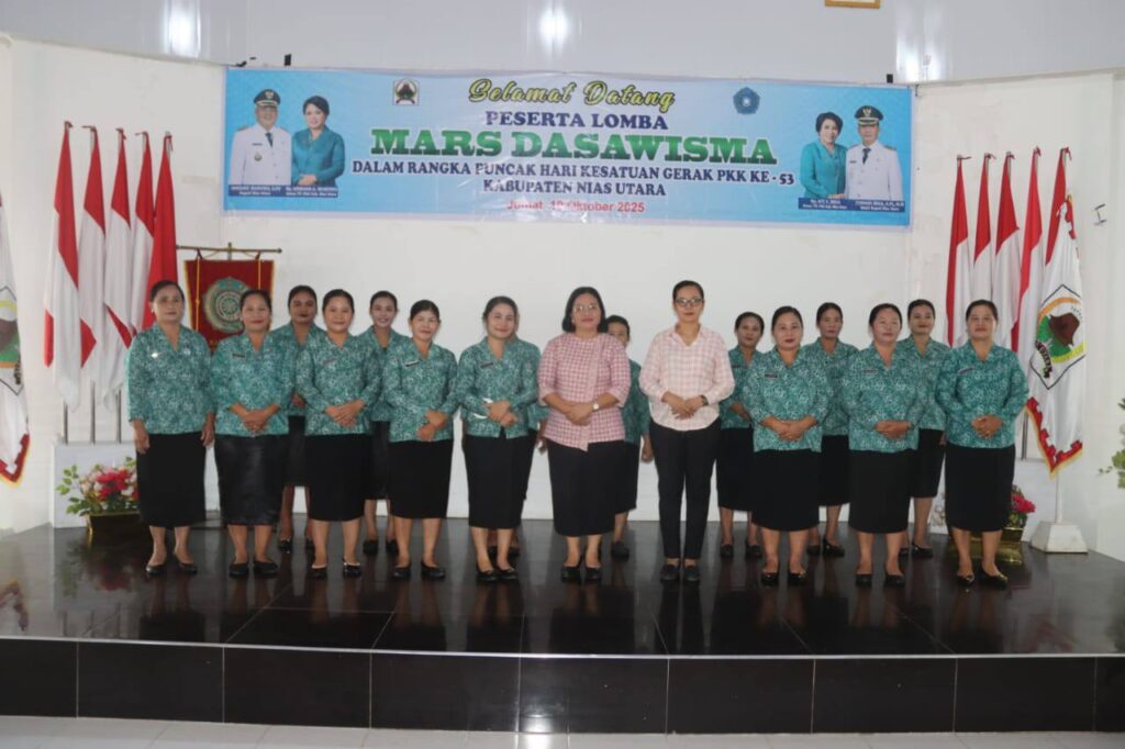 TP. PKK KAB. NIAS UTARA LAKSANAKAN LOMBA MARS DASAWISMA DALAM RANGKA HARI KESATUAN GERAK PKK KE-53